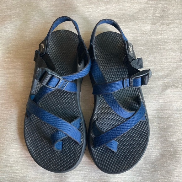 CHACO Sz 8.5 Z1 Toe Wrap Adjustable Strap Vibram Sole Outdoor Sandals - Picture 3 of 13